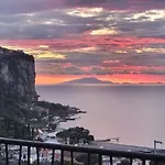Quietness La Quiete Alojamento de Acomodação e Pequeno-almoço 4*
