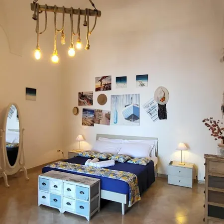 Capri 4*