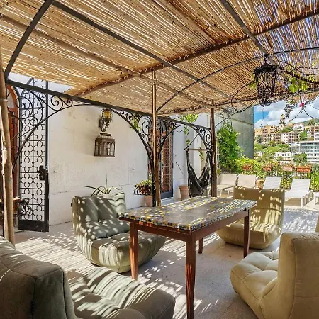 Bed & Breakfast Capri *