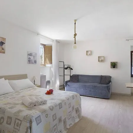 Bed & Breakfast Capri *