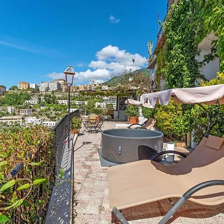 Capri Vico Equense